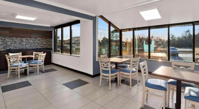 Rodeway Inn Lumberton Εξωτερικό φωτογραφία